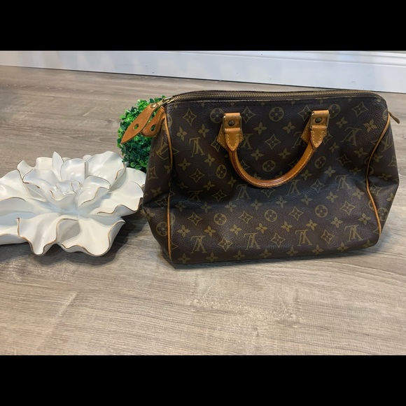 Louis Vuitton Handbags - Louis Vitton Large Speedy Bag